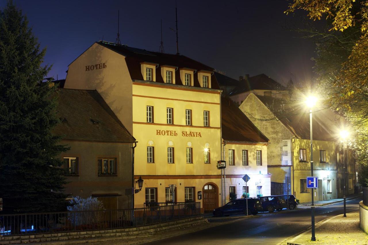 Hotel Slavie Klasterec nad Ohri Exterior photo